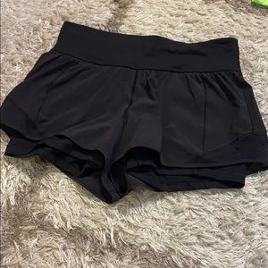 Lululemon shorts with built in spandex